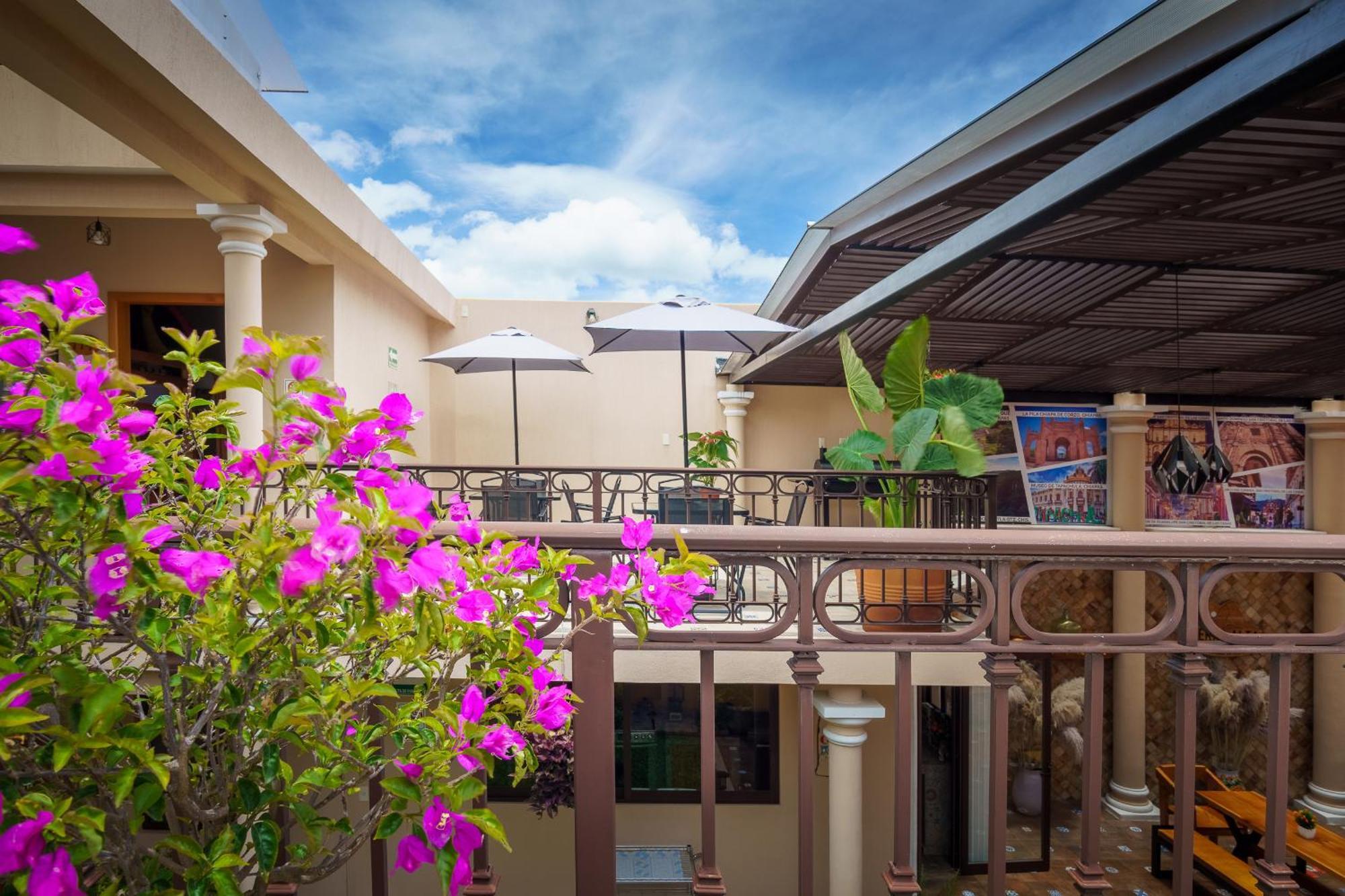 Tierra Alta Hostal San Cristobal de las Casas Exterior photo